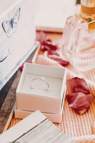 růžová prsten audrey