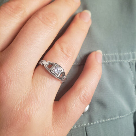 stříbrný zásnubní prsten Brooklyn