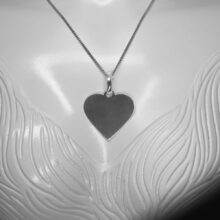 Personalizovaný stříbrný přívěsek velké Srdce na bustě