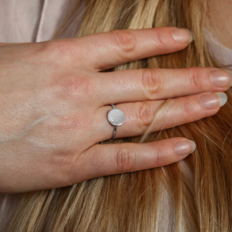 stříbrný prsten Luna