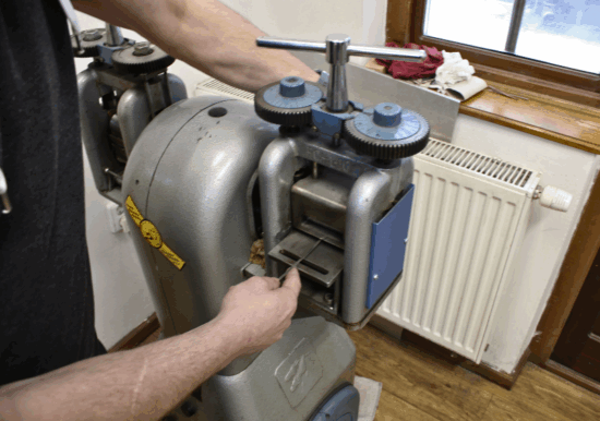 Možnost dodání vlastního materiálu na výrobu nového zlatého šperku