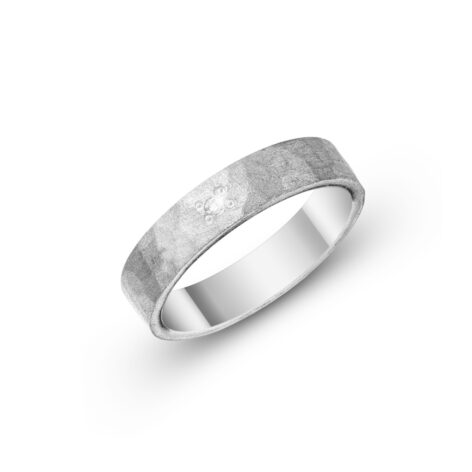 Snubní prsteny runě tepané Bond